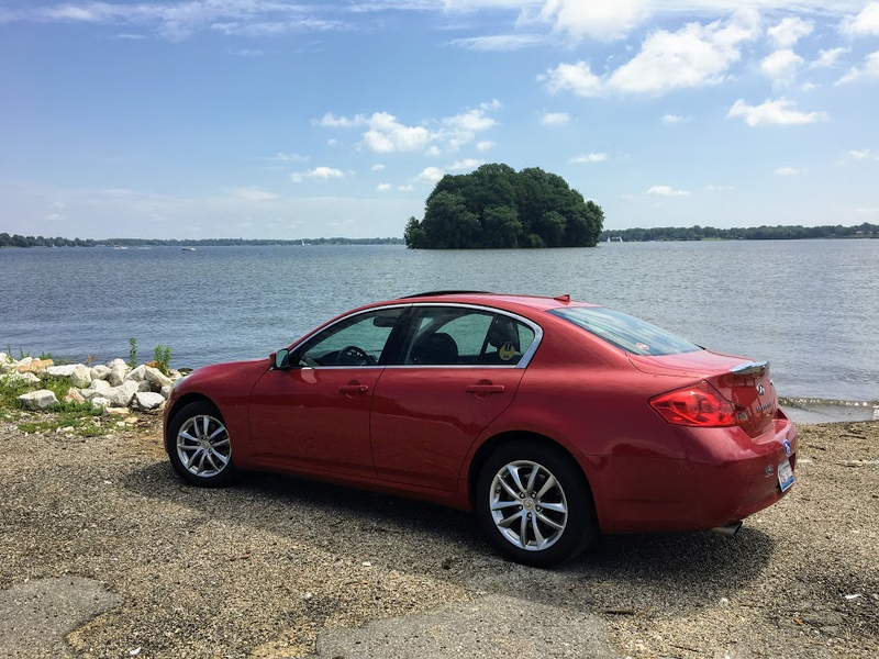 Illustration for article titled 2009 Infiniti G37x: the Oppositelock Review
